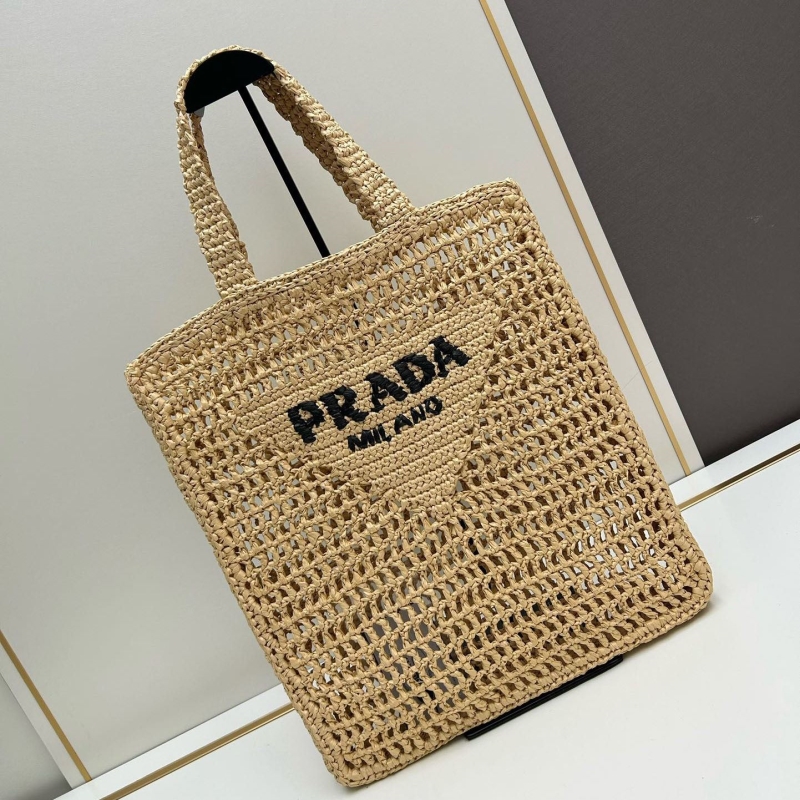 Pra*a shopping bags